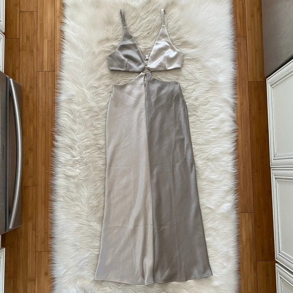 Bec + Bridge Stone Grey Satin Colorblock Felix V Cut Out Maxi Dress - Picture 2 of 14